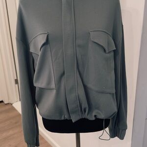 Yogalicious Women's Utility Jacket in Gray